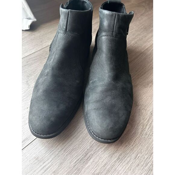 Ugg Waterproof Slate black ankle leather boots size 9 shoe womens booties - Picture 1 of 6